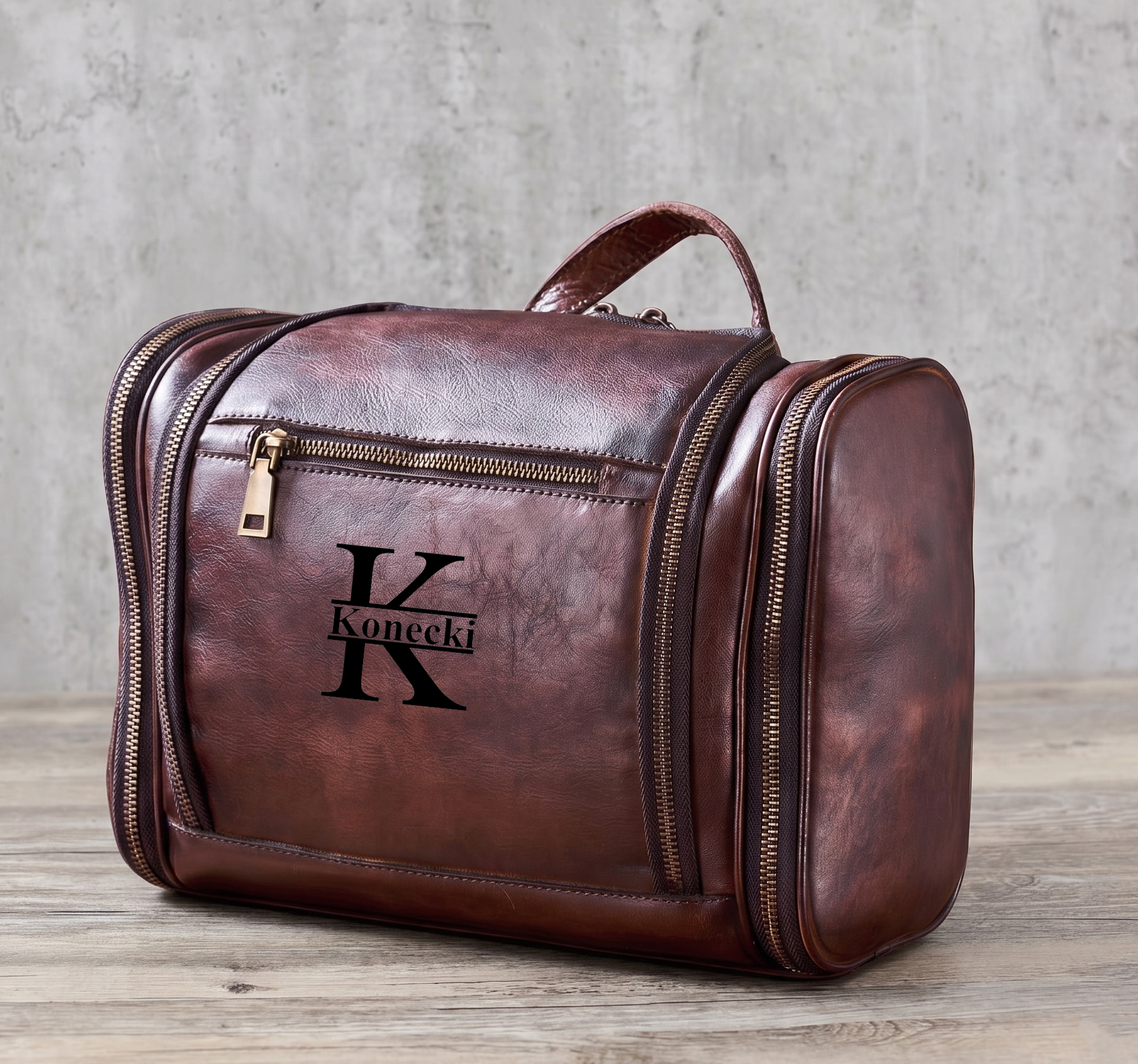 Personalized Leather Hanging Toiletry Bag Leather Dopp Kit Bag Brown / Yes