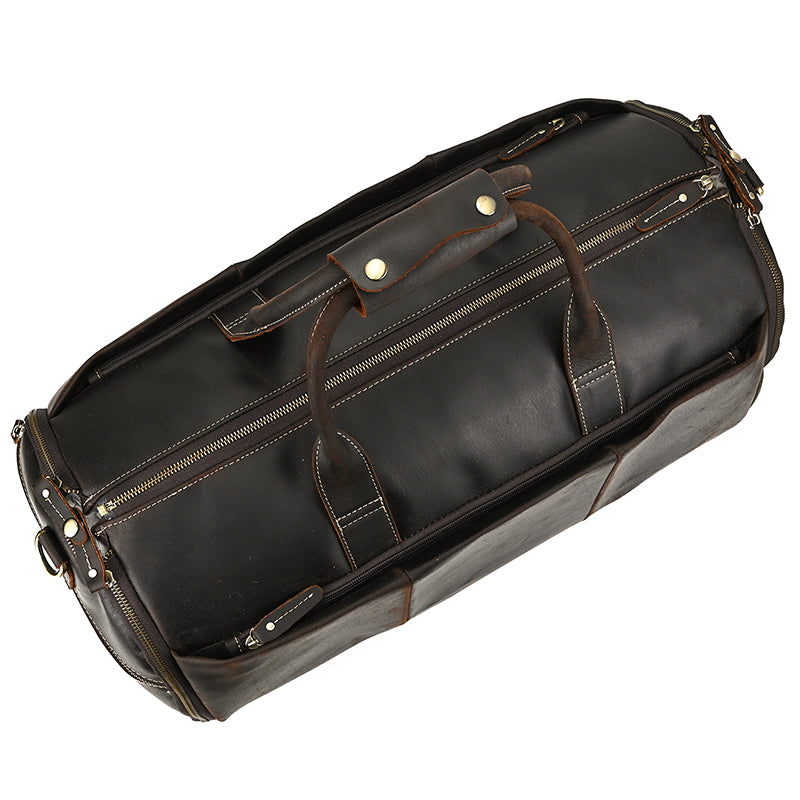 The Duffel Bag From Dirty Leather. Your Spacious Travel Bag.